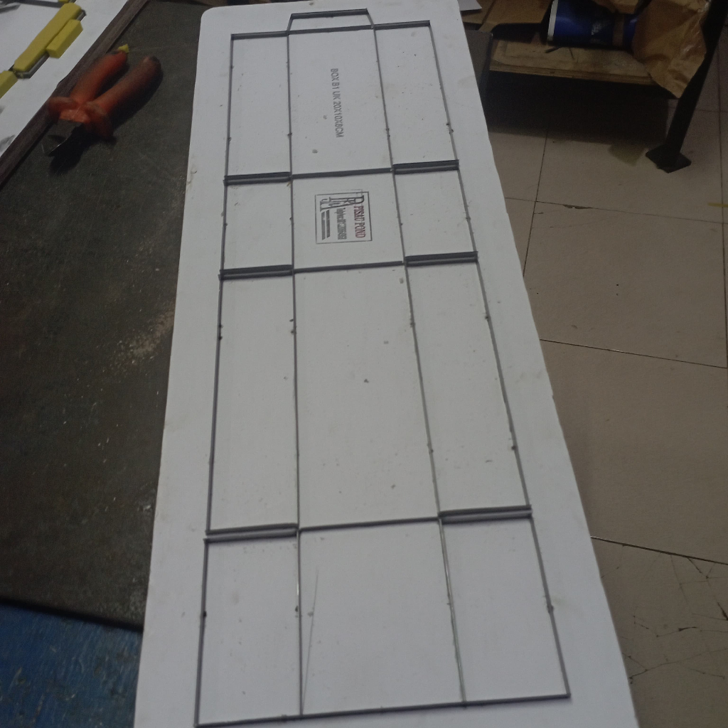 

pisau pond ukuran 20x10x8cm