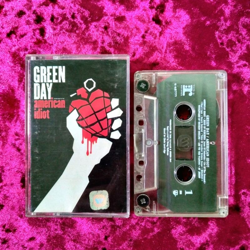 Kaset Green Day - American Idiot