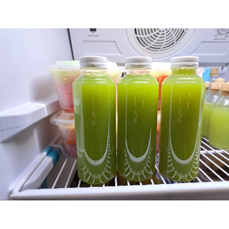

FRESH JUICE COLD PRESSED JUICE CELERY MIX NANAS MADU HOJ̌J