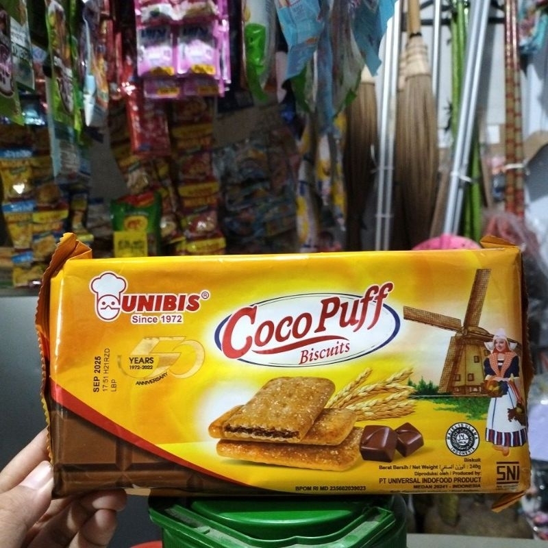 

Coco Puff Unibis Biskuit/roti kering /unibis