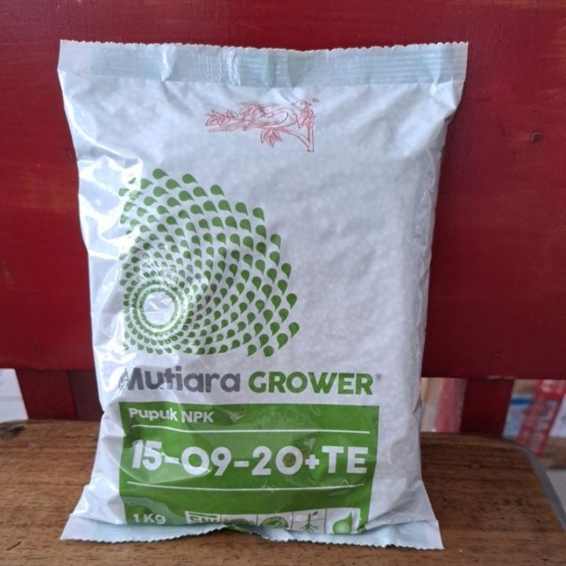 PUPUK NPK MUTIARA GROWER