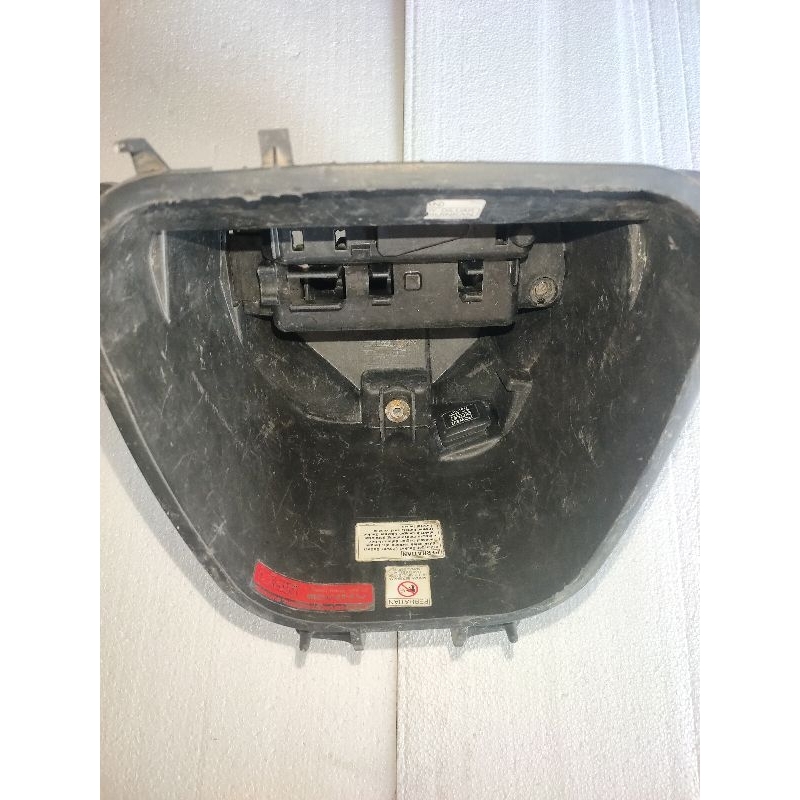 BOX BAGASI JOK MOTOR HONDA SUPRA X 125 FI K41 tahun 2015 - 2022 ASLI AHM ORIGINAL COPOTAN