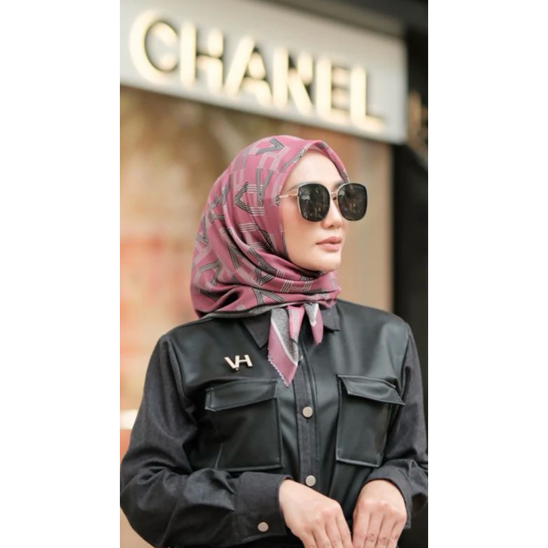 PRELOVED MONOGRAM SCARF CEO - VanillaHijab