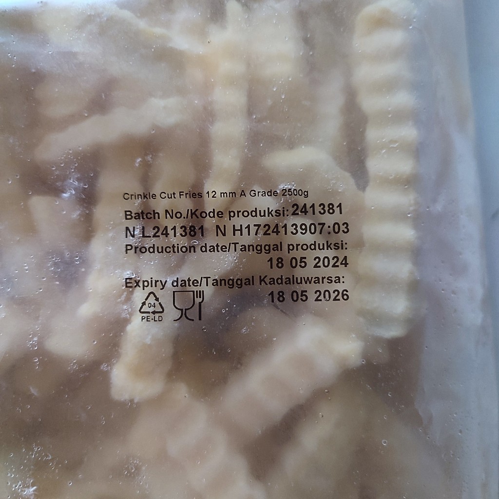

KENTANG GORENG FRENCH FRIES CRINKLE CUT 2.5 KG