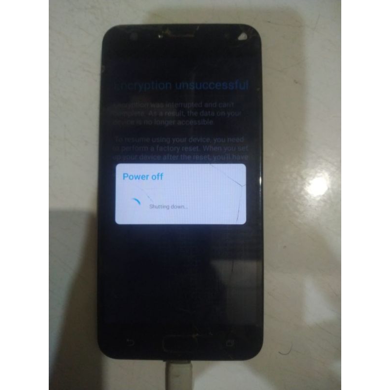 Mesin ASUS Zenfone 4 Selfie (ZD553KL)