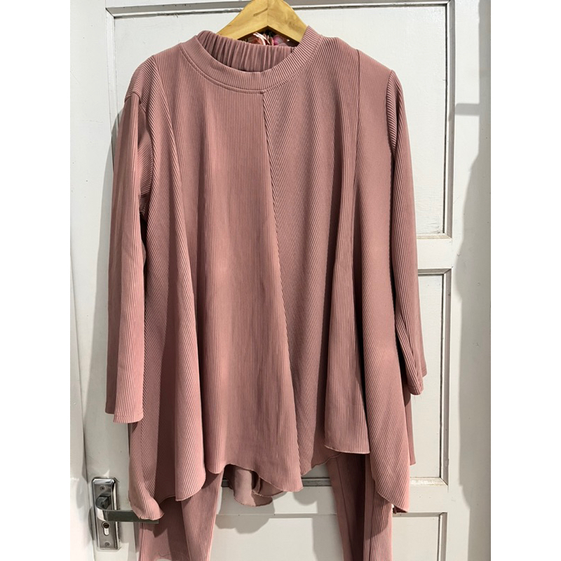 preloved one set anemi id