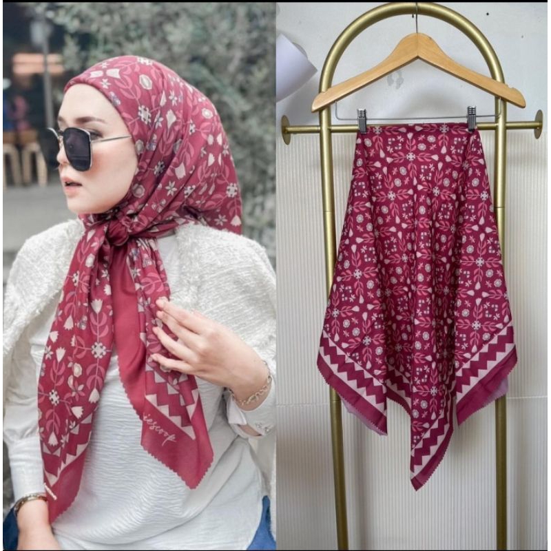 HIJAB SEGIEMPAT VOAL MOTIF BUNGA/ hijab voal motif/ segiempat motif bunga terbaru/ hijab motif bunga