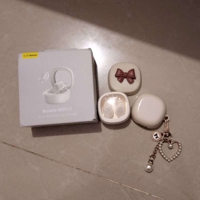 [PRELOVED] Baseus Bowie WM02 Wireless Earbuds Bekas Preloved