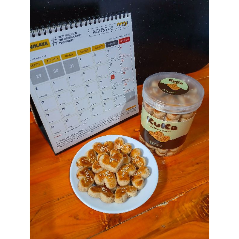 

KUKA kue kacang 400gr