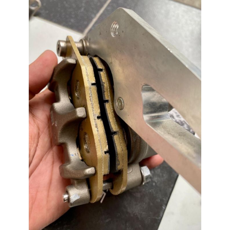 kaliper Nissin Original Vario 125 Set Breket