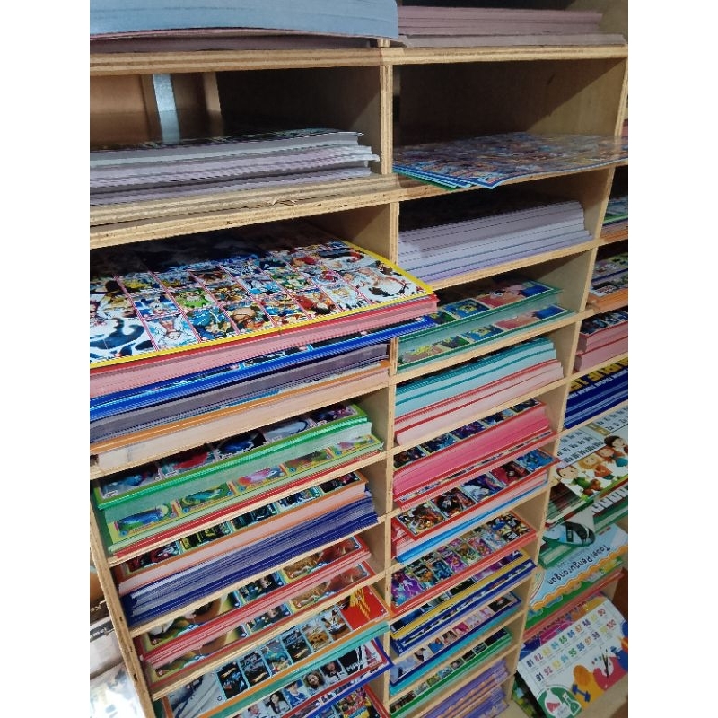 mainan gambar poster 1lembar isi 100 / umbul Umbulan / kartu adu / mainan murah