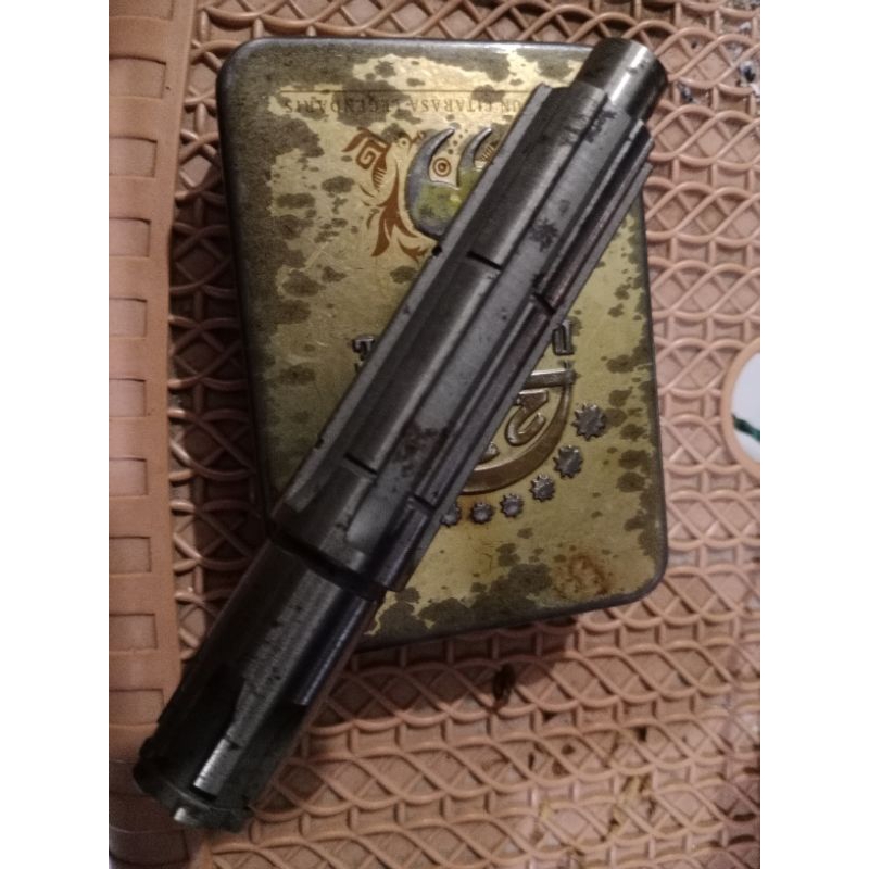 As gir depan Honda Win