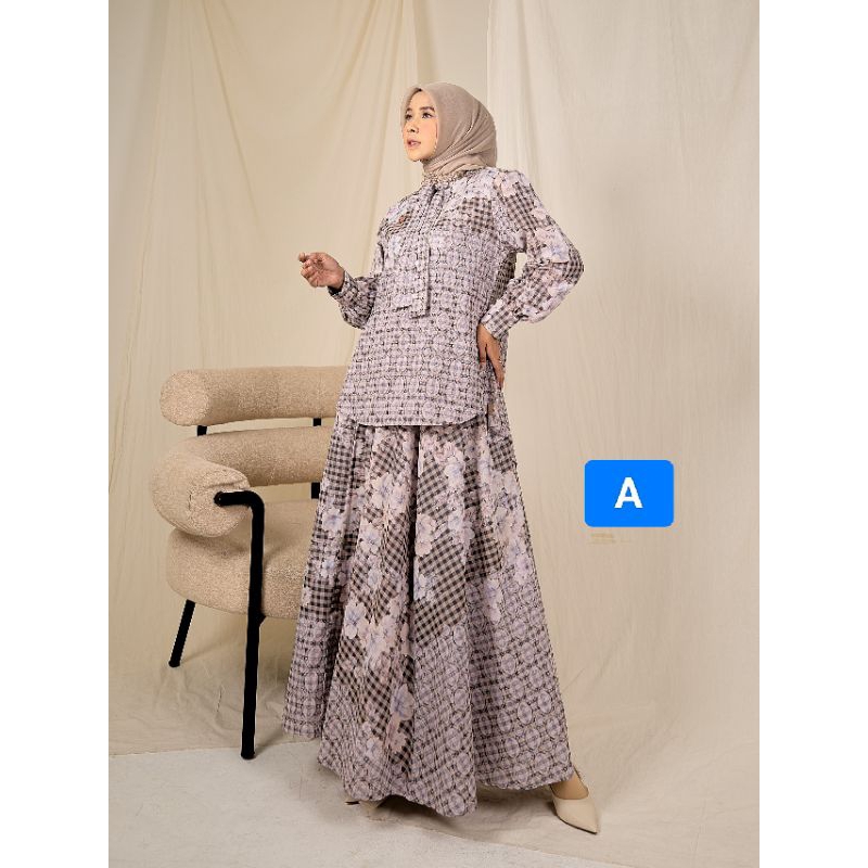 Amberlie set by Marevi