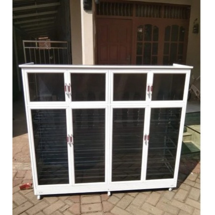 Rak sepatu dan helm alumunium// rak sepatu dan helm 8 pintu//  pengiriman only jabodetabek