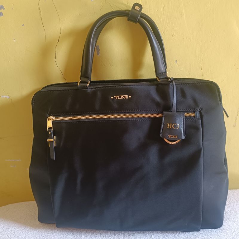 Preloved/TUMI/ClareDoubleZipBrief asli