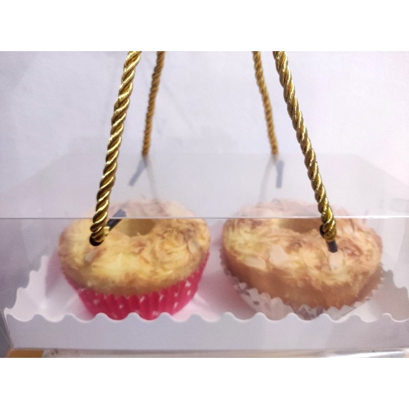 

PO Hampers Birthday Wedding Anniversarry Natal Idul Fitri Imlek