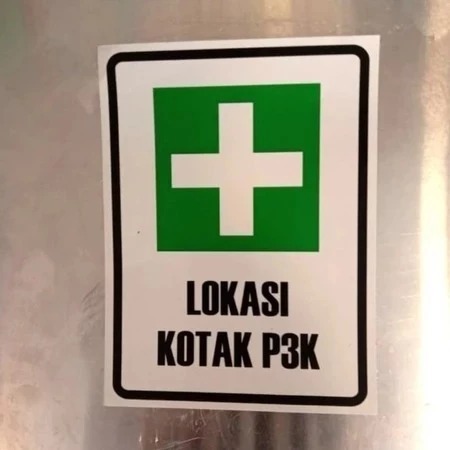 

stiker sign rambu LOKASI KOTAK P3K. 20X15CM.