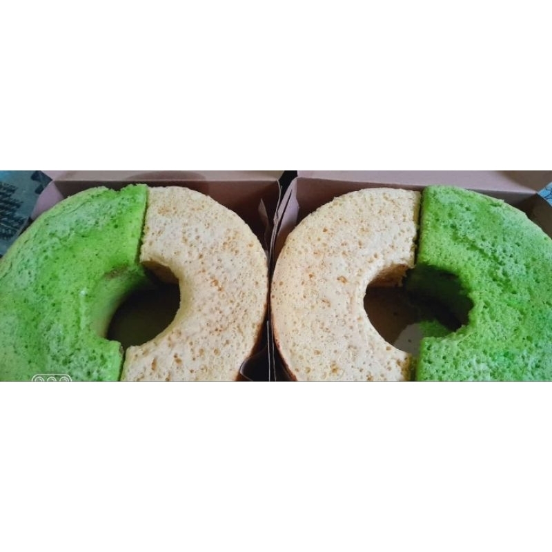 

bolu pandan campur bolu original polos