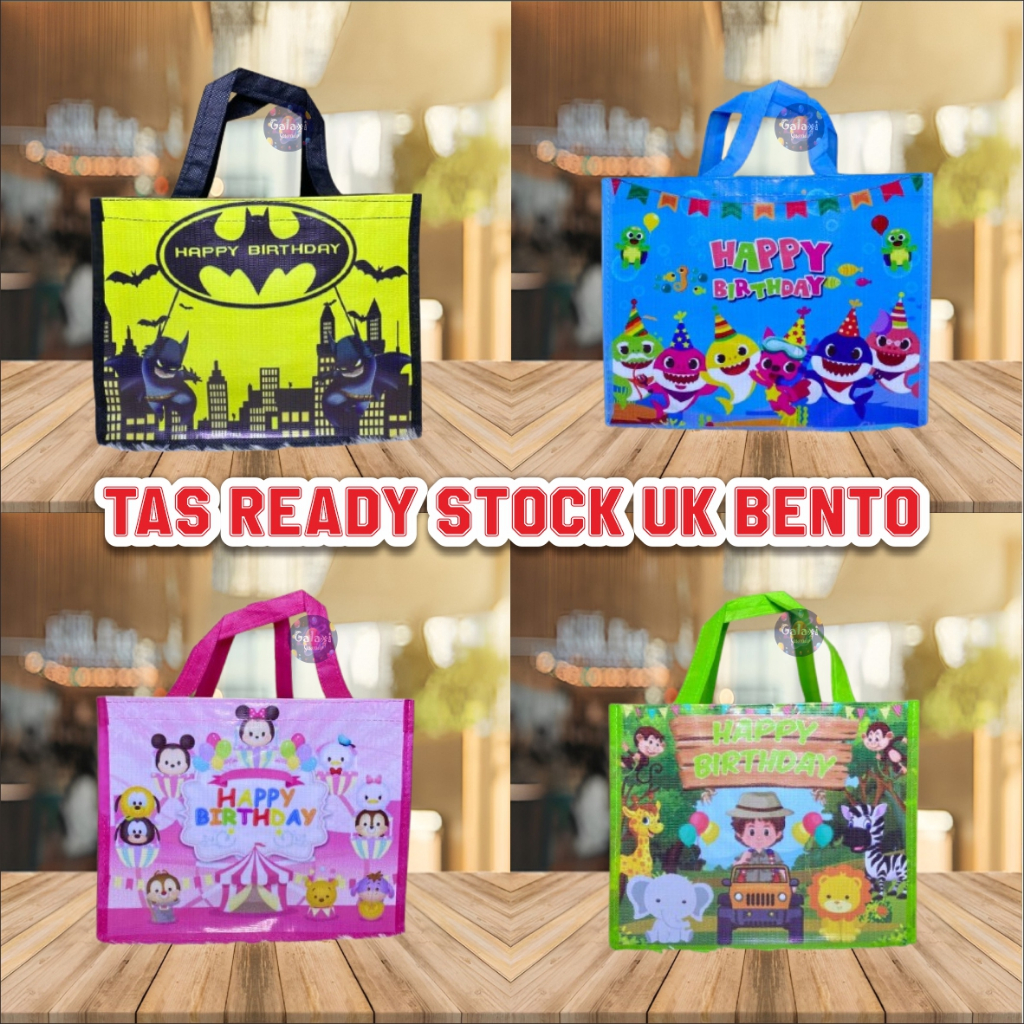 

TAS READY STOCK MUAT KOTAK BENTO/TAS ULTAH/TAS ULTAH BENTO/TAS ULTAH UK 25X20 ALAS 18/TAS ULANG TAHUN ANAK/TAS ULTAH LUCU/TAS ULTAH BENTO/BOX BENTO/KOTAK BENTO/GOODIE BAG MUAT BENTO/GOODIE BAG BENTO /MURAH/TAS ULTAH PROMO