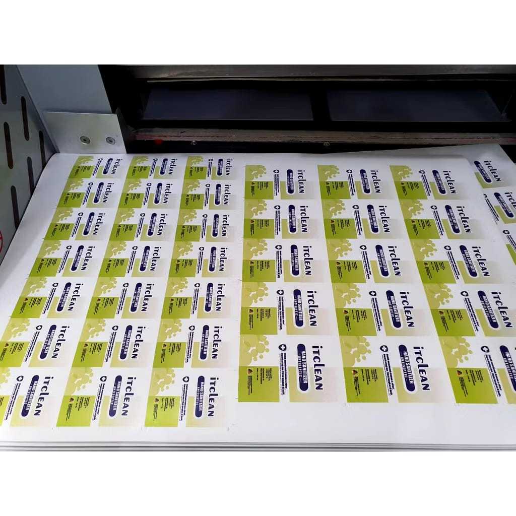 

CETAK STIKER VINLY LABEL MAKANAN MINUMAN TAHAN ANTI AIR CUTTING POLA
