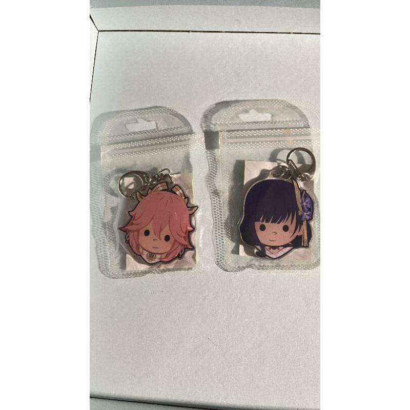keychain raiden shogun & yae miko genshin impact NEW