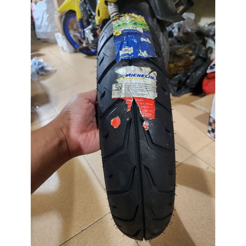 ban luar tubles michelin pilot street 2