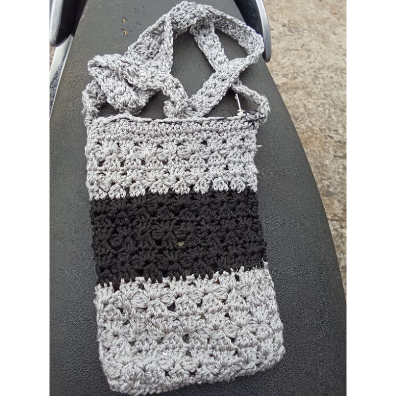 tas rajut hp tas selempang wanita