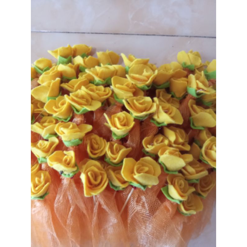 Bunga telur pengantin, aqiqahan, khatam Al-Qur'an, maulid nabi dan perayaan pesta lainnya