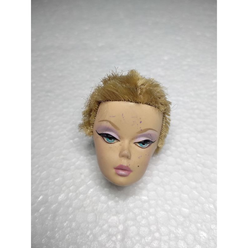 Kepala barbie silkstone preloved