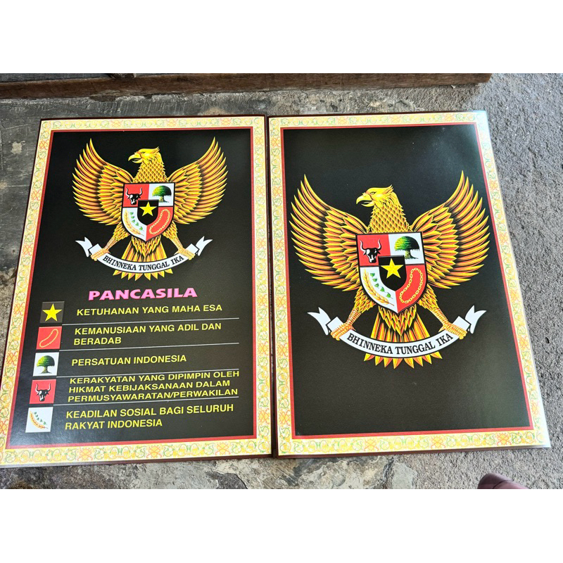 

poster garuda ukuran besar