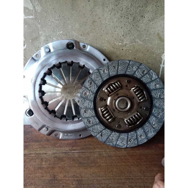 kampas kopling dan matahari isuzu traga / isuzu panter 25 / panter touring