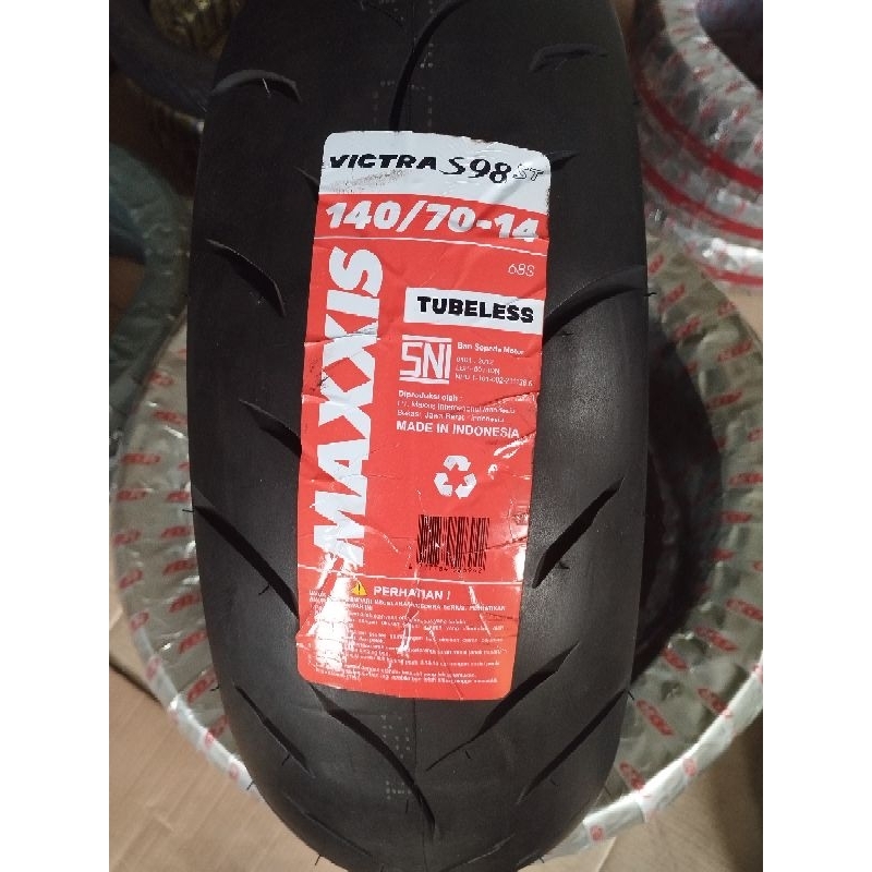 Ban maxxis victra 140 70 14 ban belakang aerox donat
