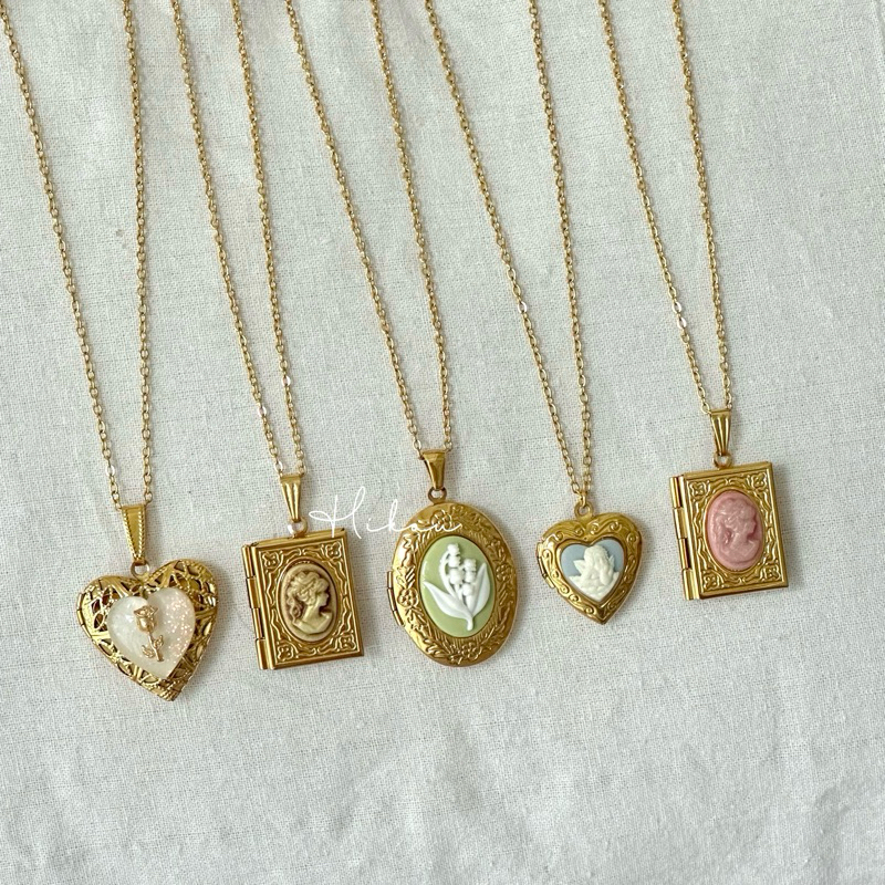18k Vintage Locket Photo Necklace - Limited Edition