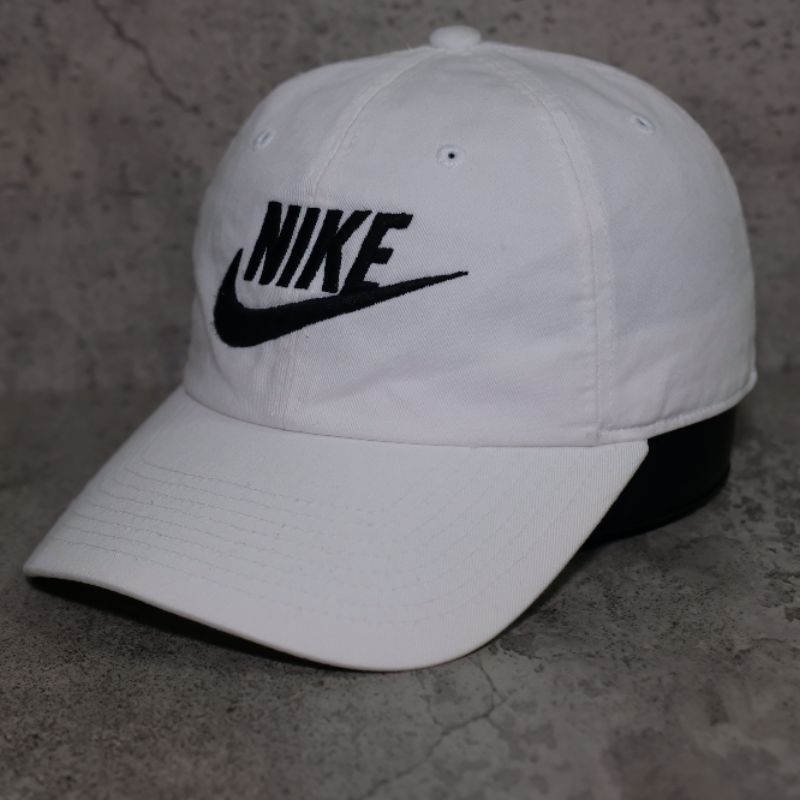 Topi casual BIG LOGO NIKE ORIGINAL putih-hitam