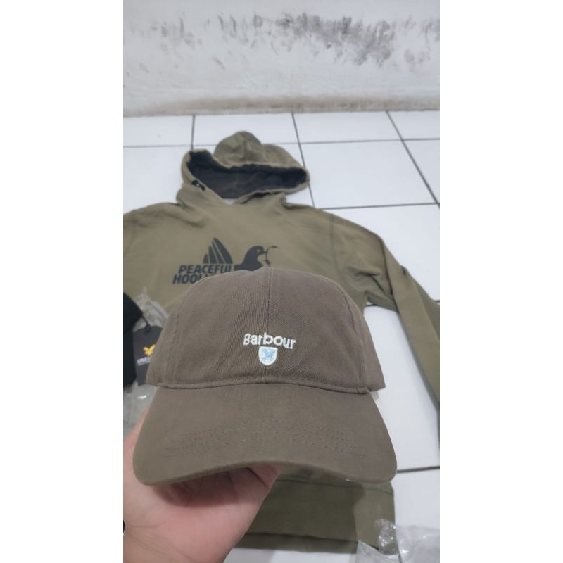 Caps Barbour Olive BNWTP/BARU
