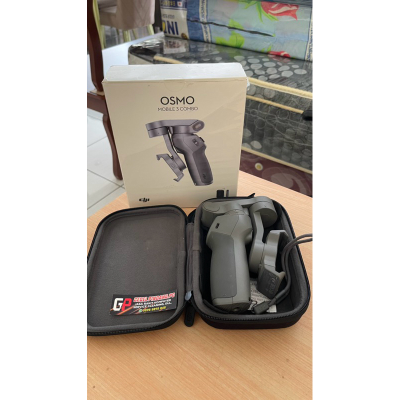 DJI OSMO MOBILE 3 COMBO