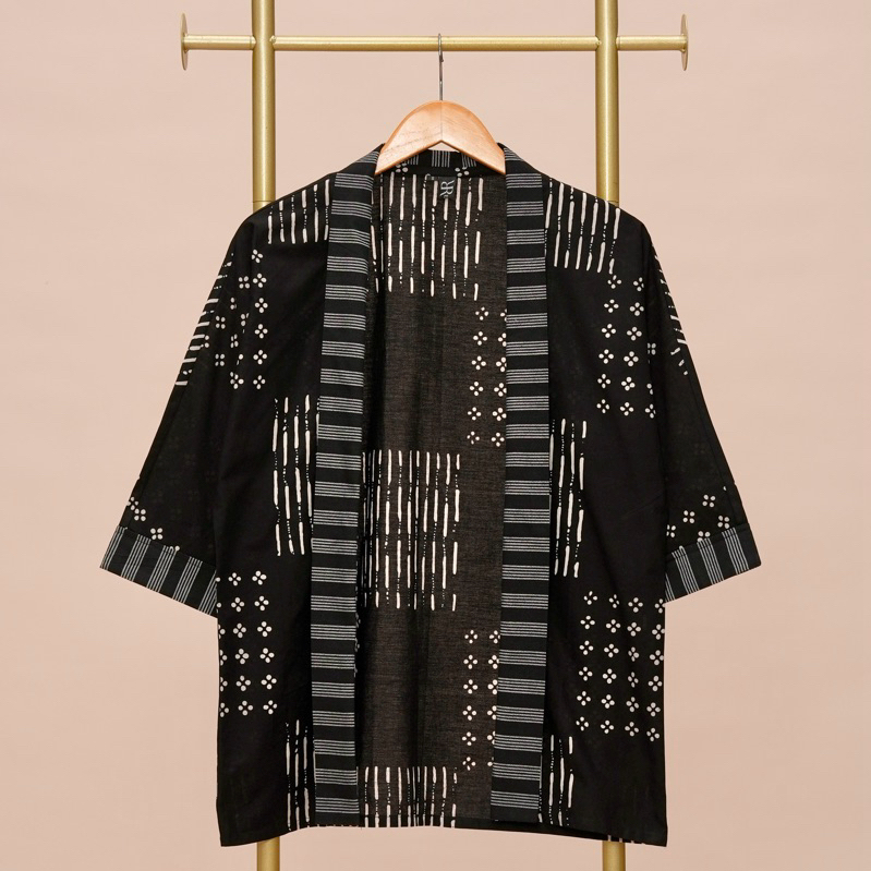 Outer/Cardigan Pria Krisna Hitam Katun Batik add