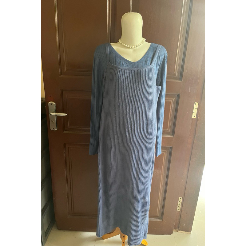 one set denim lidi rajut branded by gu uniqlo (preloved)