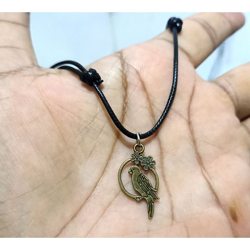 Kalung Tali Charm Burung Bunga Kecil