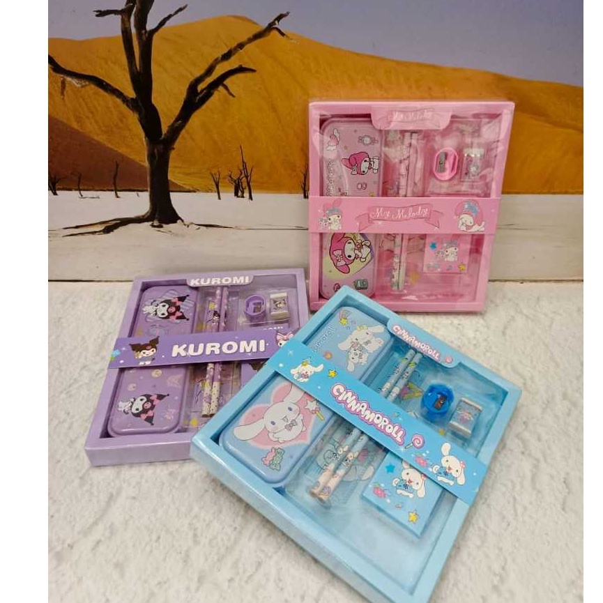 

Super Keren PAKET ALAT TULIS STUDY STATIONERY SET EB567UGO 315SS 815 SANRIO CINNAMOROLL KUROMI MELODY