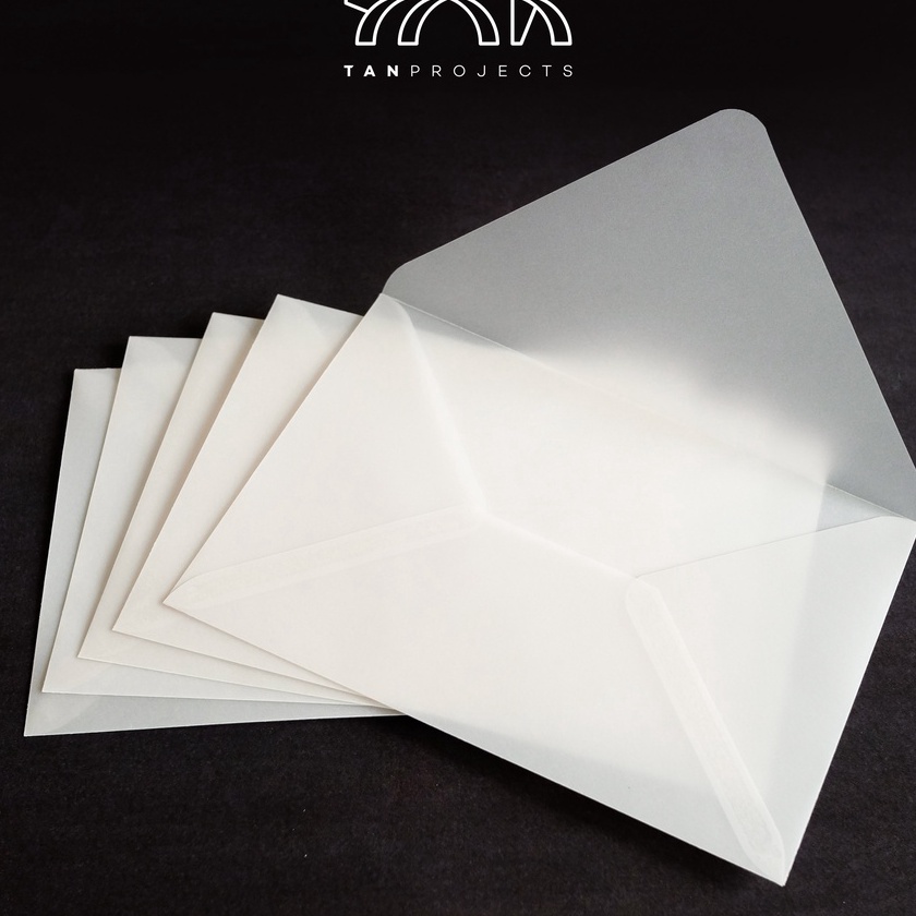 

Diskon 1 set 5 pcs Amplop Transparan Kalkir Polos Premium A6 uk 114cm x 162cm