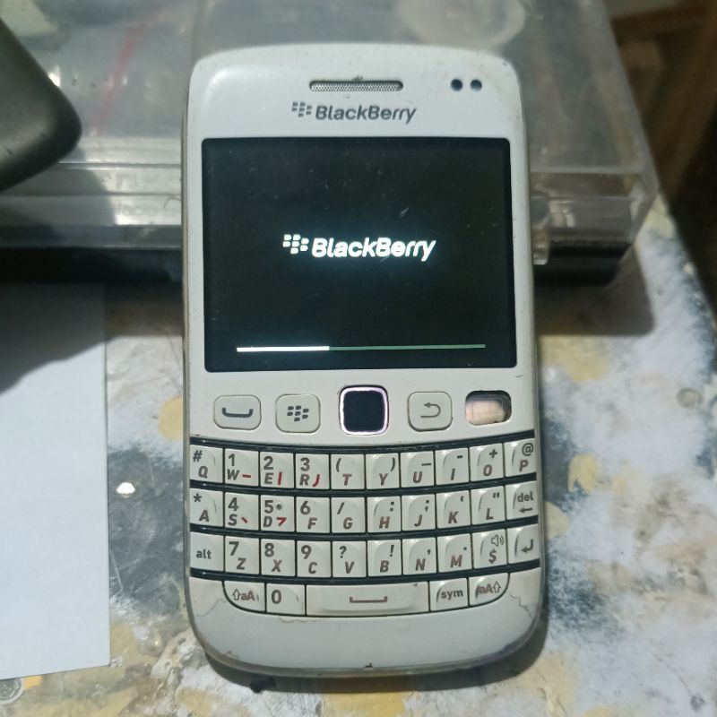 Blackberry Bold 9790 Bellagio Touchscreen