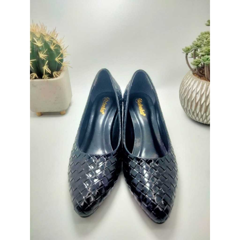 Maleeka Sepatu Pantofel Wanita Heels 5 cm