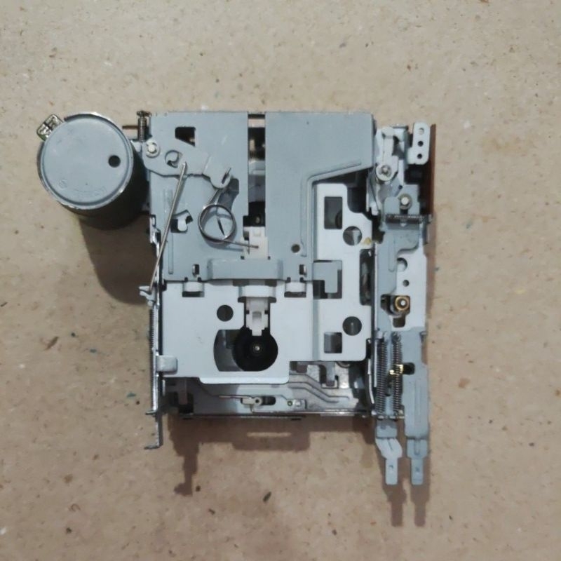 MEKANIK TAPE MOBIL AUTO REVERSE