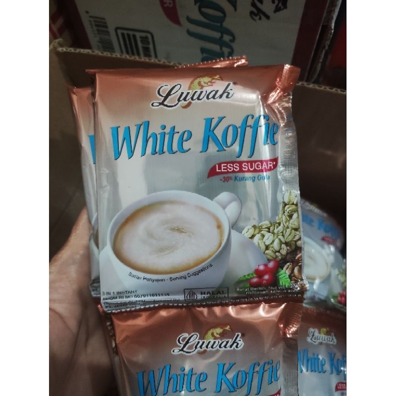 

Luwak White Koffie Premium Less Sugar Sachet (renceng)