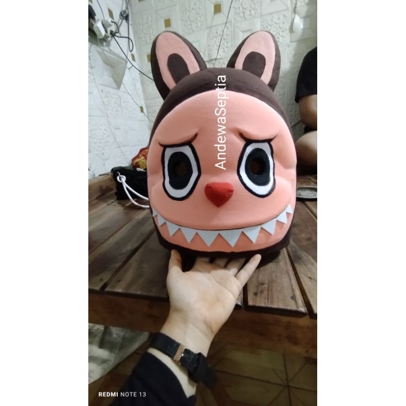 Boneka mampang Labubu