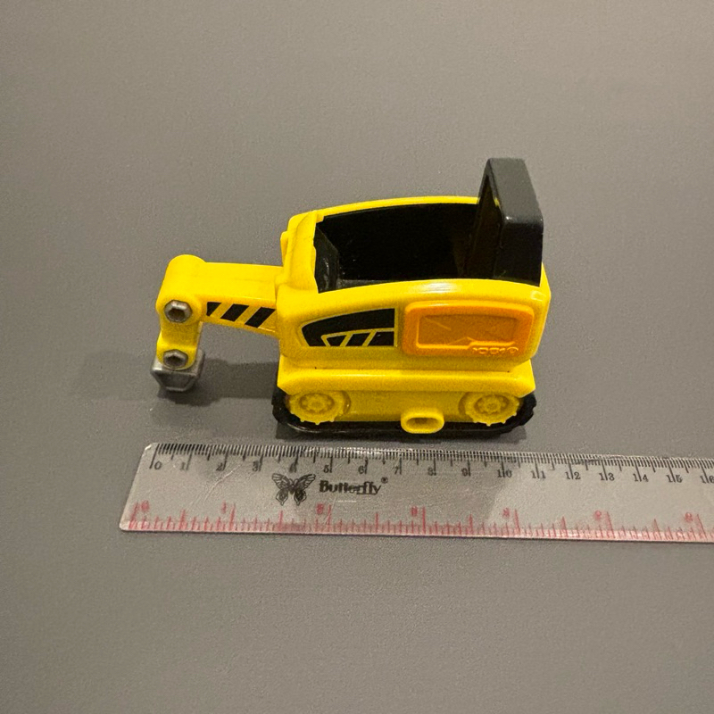 Preloved Truck Pengecor