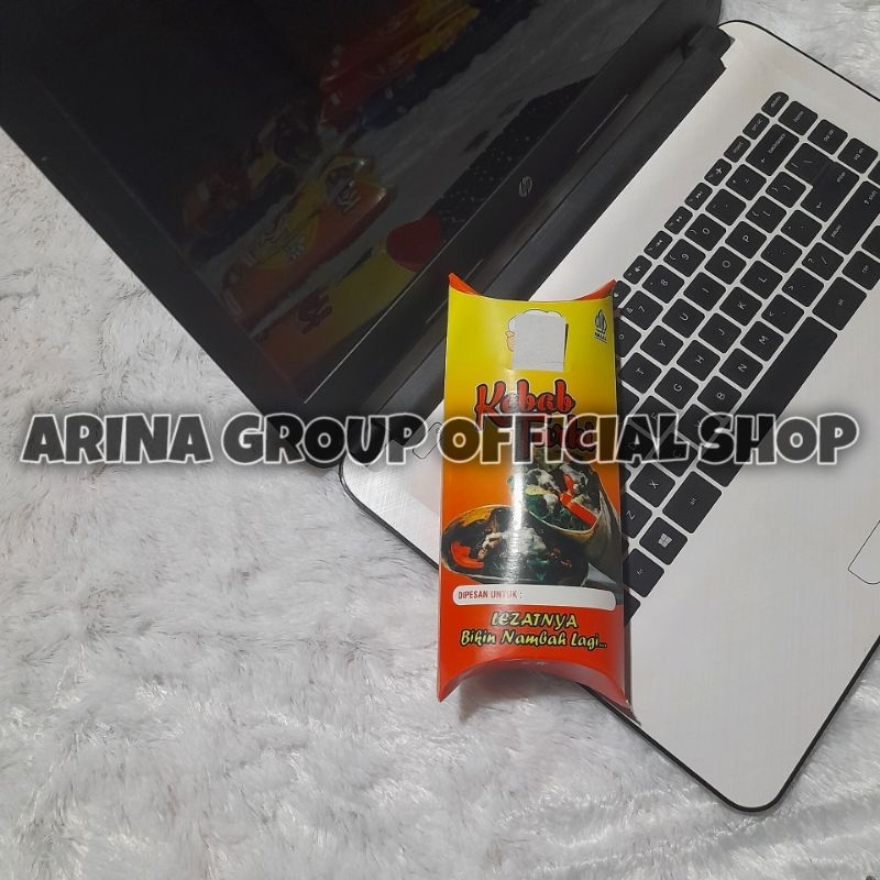 

100 LEMBAR KERTAS KEBAB MINI IVORI PUTIH UKURAN 21 × 9.5 CM HIGH QUALITY PAPER CRAFT TEBAL PRODUK TERBARU | KOTAK KEBAB KEKINIAN | DUS KEBAB VIRAL TIKTOK | KEMASAN KEBAB KEKINIAN | BOX KEBAB VIRAL | ARINA SHIVA GROUP 5938