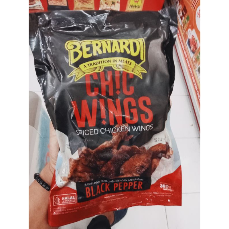 

Bernardi Spicy Wings Black paper