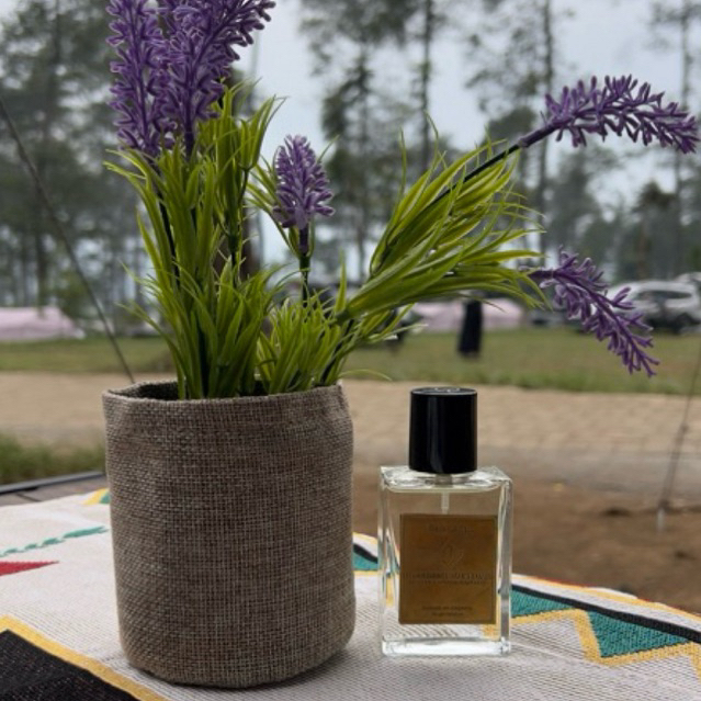 PERFUME CEWEK TERFAVORIT | VICTORIA'S SECRET SCANDALOUS